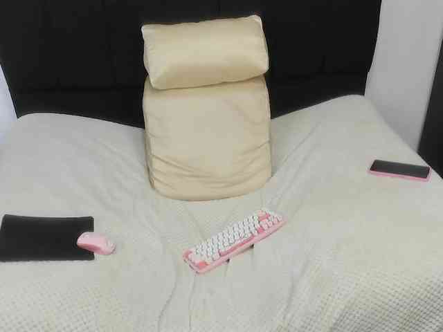 louise-Mikk webcam