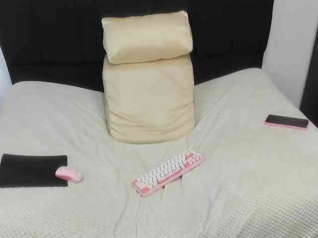 louise-Mikk webcam