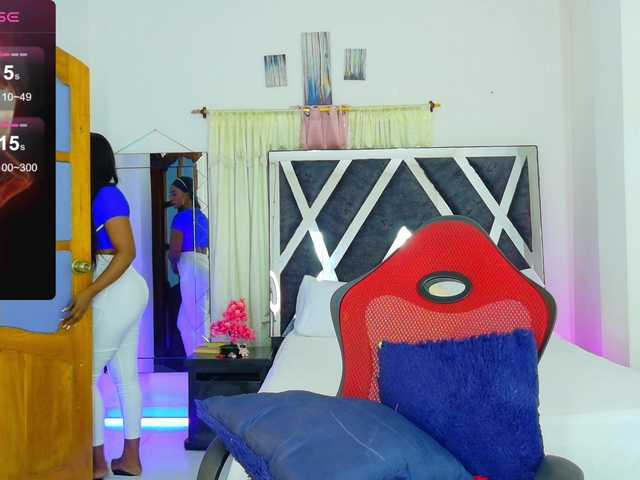 talianapalacios live webcam show