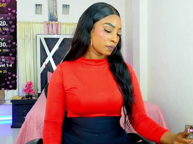 talianapalacios live cam on BongaCams