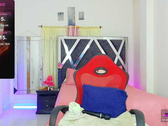 talianapalacios live webcam show
