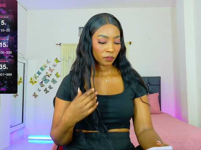 talianapalacios live cam on BongaCams