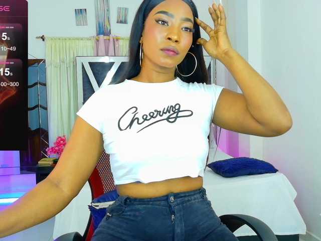 talianapalacios live cam on BongaCams