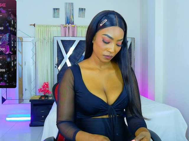 talianapalacios live cam on BongaCams