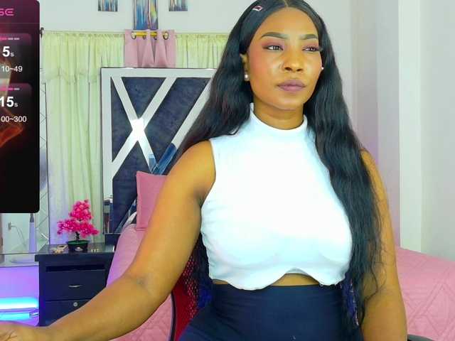 talianapalacios live cam on BongaCams