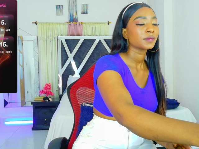 talianapalacios live cam on BongaCams