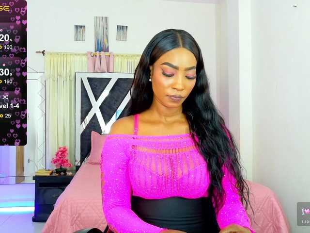 talianapalacios live cam on BongaCams