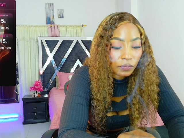 talianapalacios live cam on BongaCams