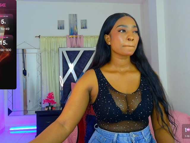 talianapalacios live cam on BongaCams