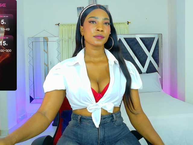 talianapalacios live cam on BongaCams