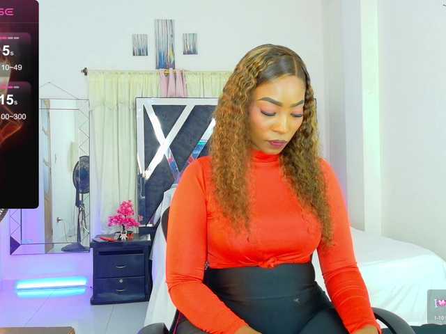 talianapalacios live cam on BongaCams