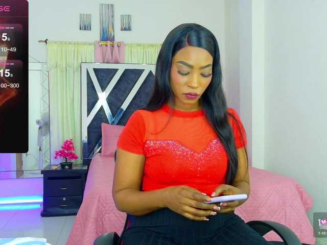 talianapalacios live cam on BongaCams