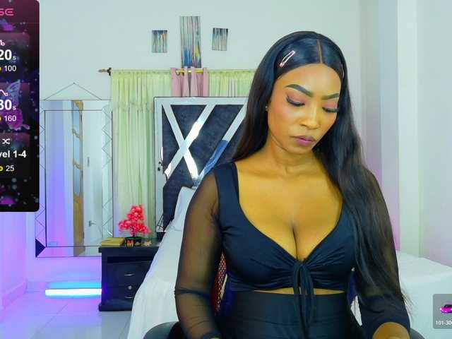 talianapalacios live cam on BongaCams