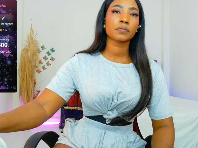 talianapalacios live cam on BongaCams