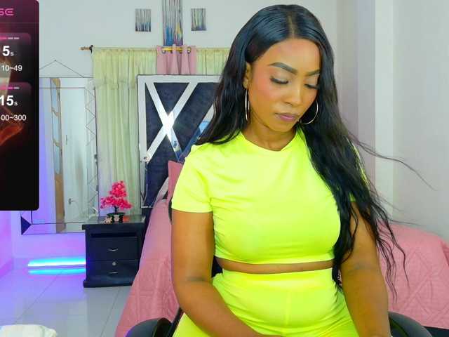 talianapalacios live cam on BongaCams