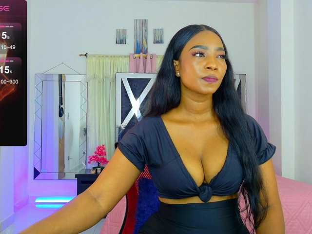 talianapalacios live cam on BongaCams