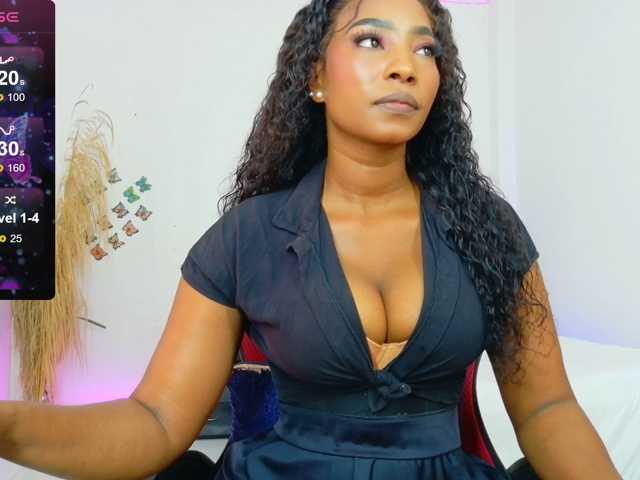 talianapalacios, en vivo ahora en BongaCams