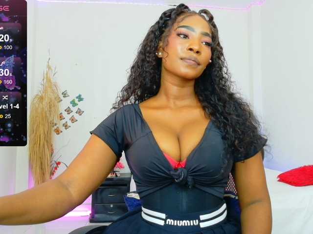 talianapalacios live cam preview