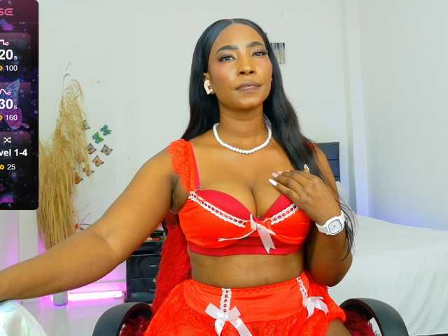 talianapalacios live cam on BongaCams