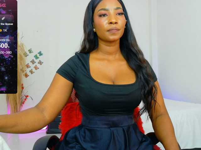 talianapalacios live cam on BongaCams