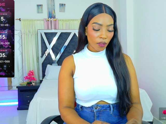 talianapalacios live cam on BongaCams