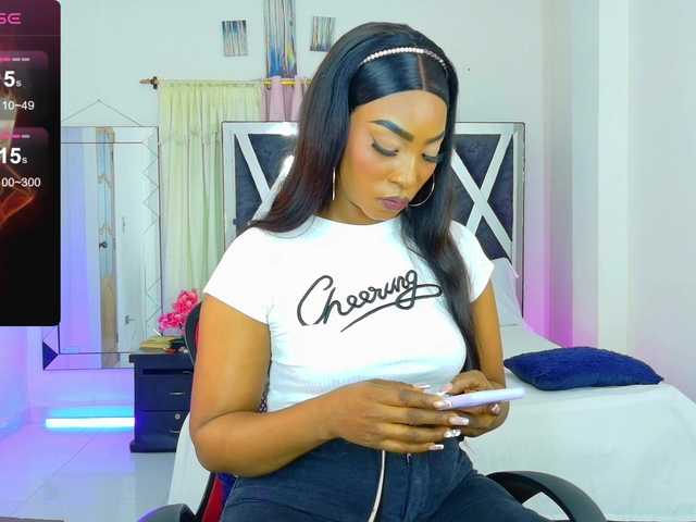 talianapalacios live cam on BongaCams