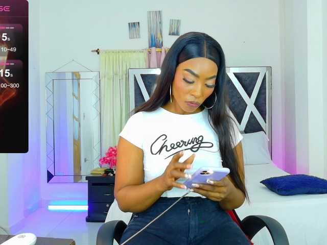 talianapalacios live cam on BongaCams
