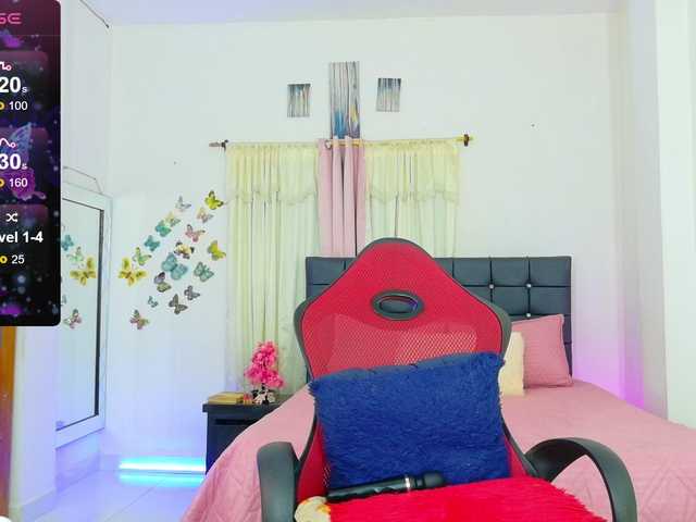 talianapalacios live cam on BongaCams