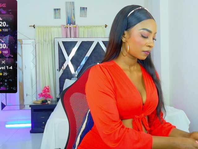 talianapalacios live cam on BongaCams