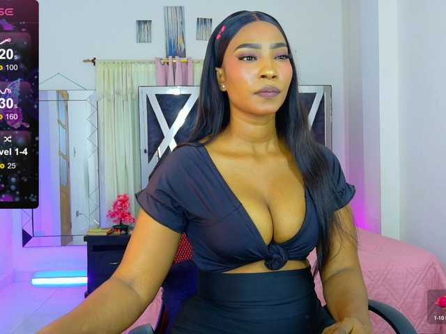 talianapalacios live cam on BongaCams