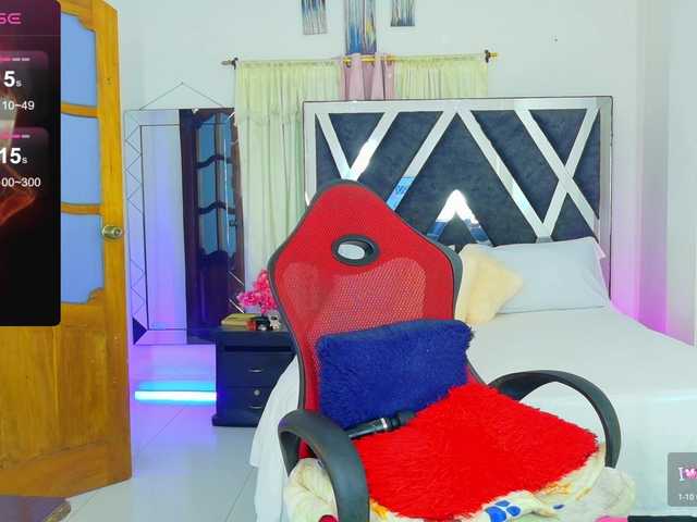 talianapalacios live webcam show