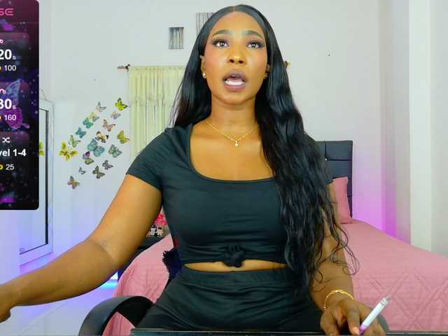 talianapalacios live cam on BongaCams