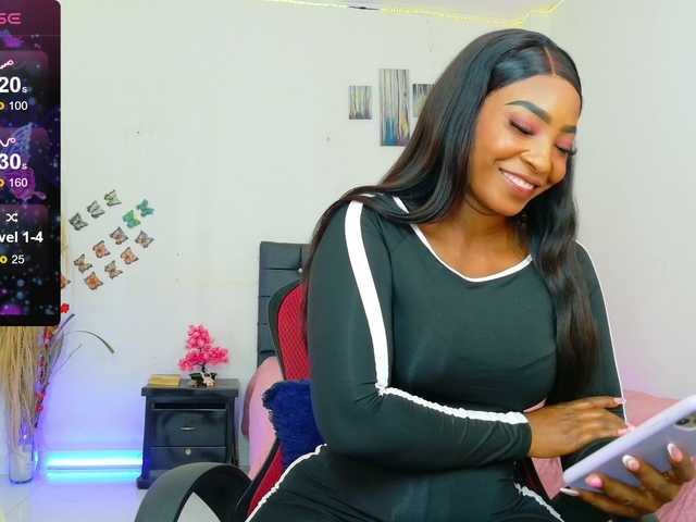 talianapalacios — live female cam