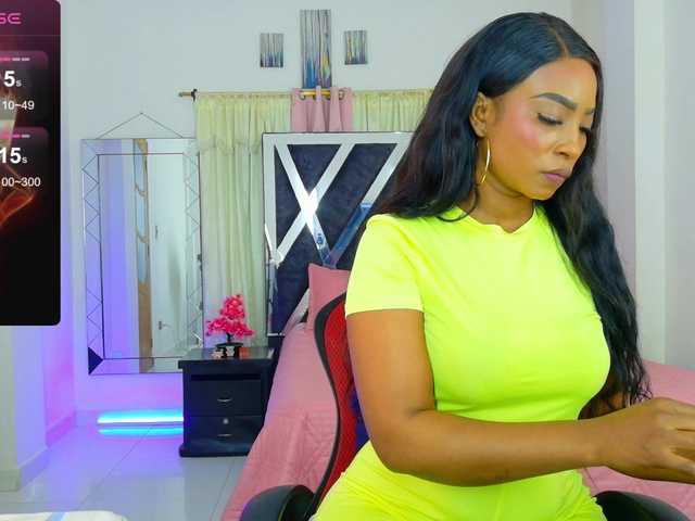 talianapalacios live cam on BongaCams