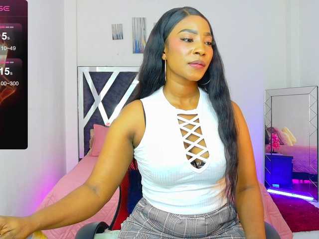 talianapalacios live cam on BongaCams