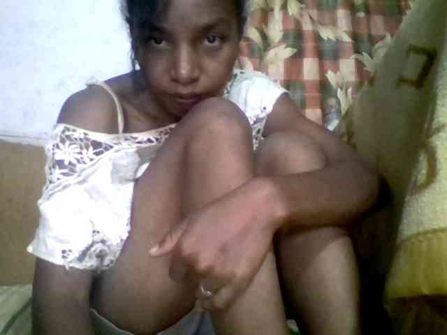 BigHairypussy webcam