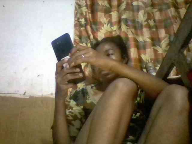 BigHairypussy webcam