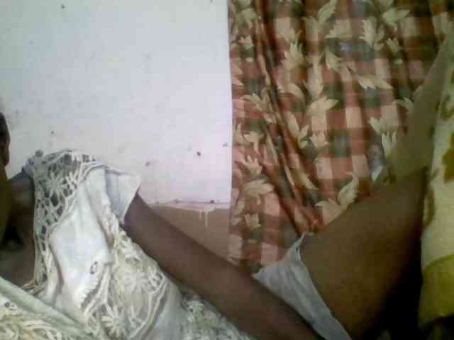 BigHairypussy webcam