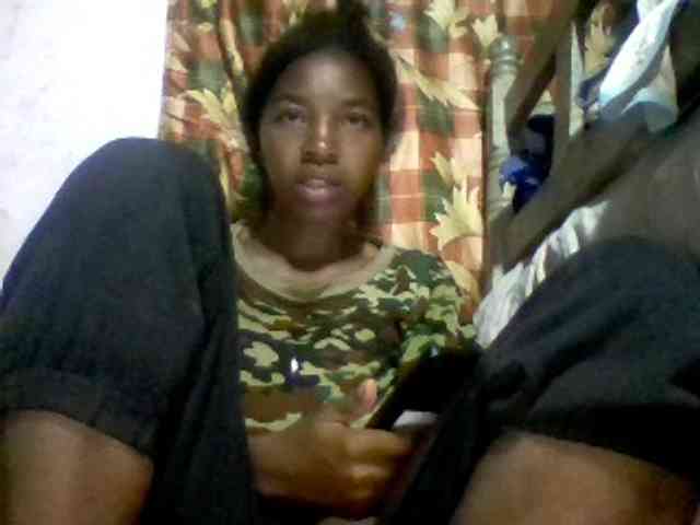 BigHairypussy webcam