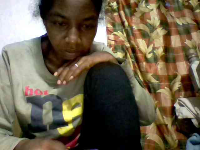 BigHairypussy webcam