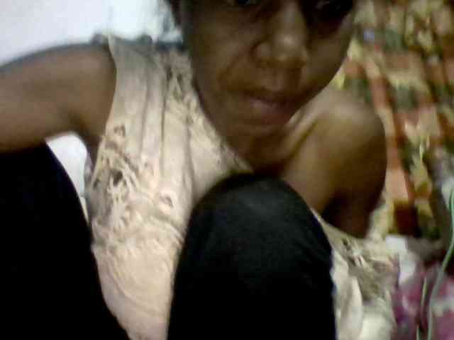 BigHairypussy webcam