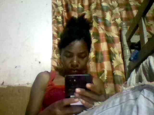 BigHairypussy webcam