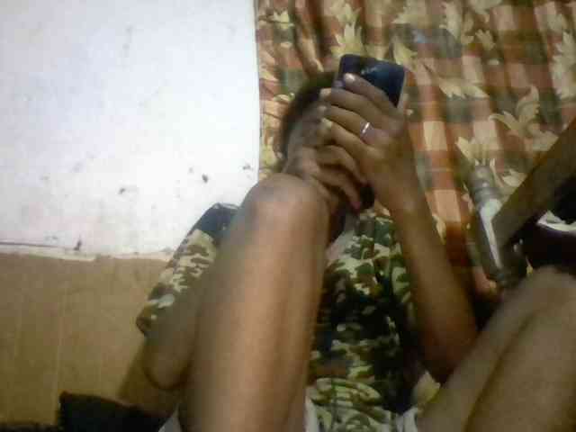 BigHairypussy webcam