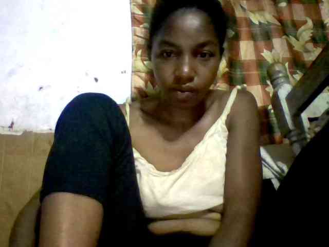 BigHairypussy webcam