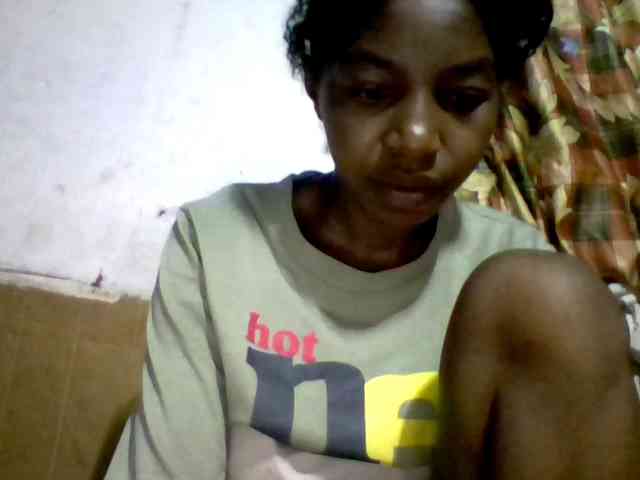 BigHairypussy webcam