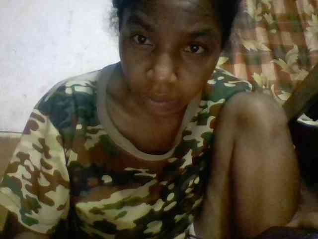 BigHairypussy webcam