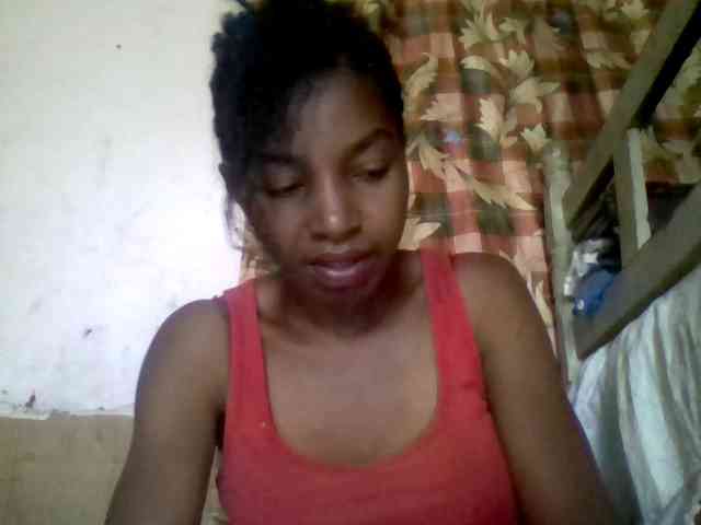 BigHairypussy webcam