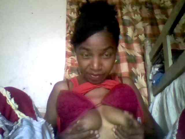 BigHairypussy webcam