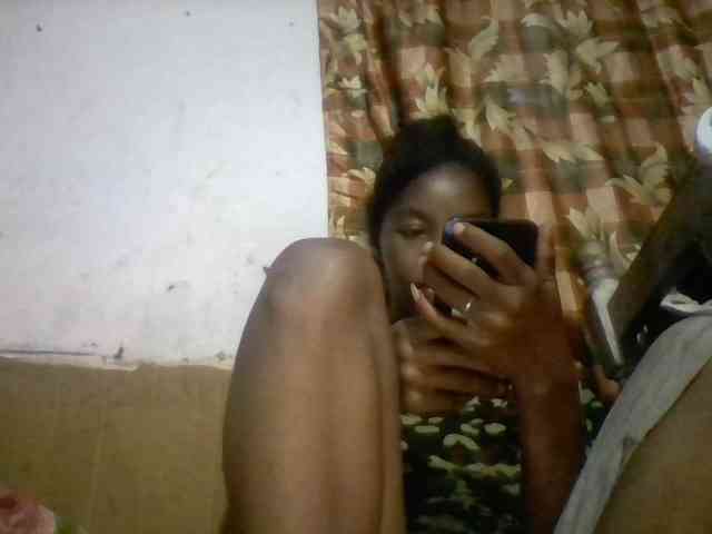 BigHairypussy webcam