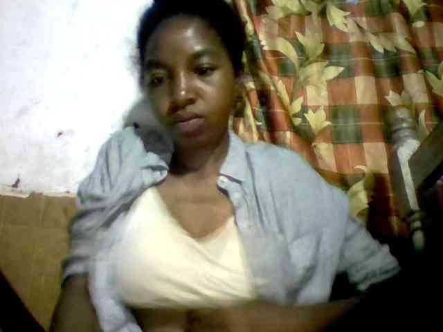 BigHairypussy webcam